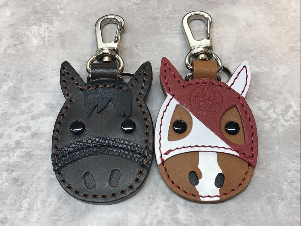 ソメスサドル エフフォーリアの馬顔＆馬メンコキーホルダー